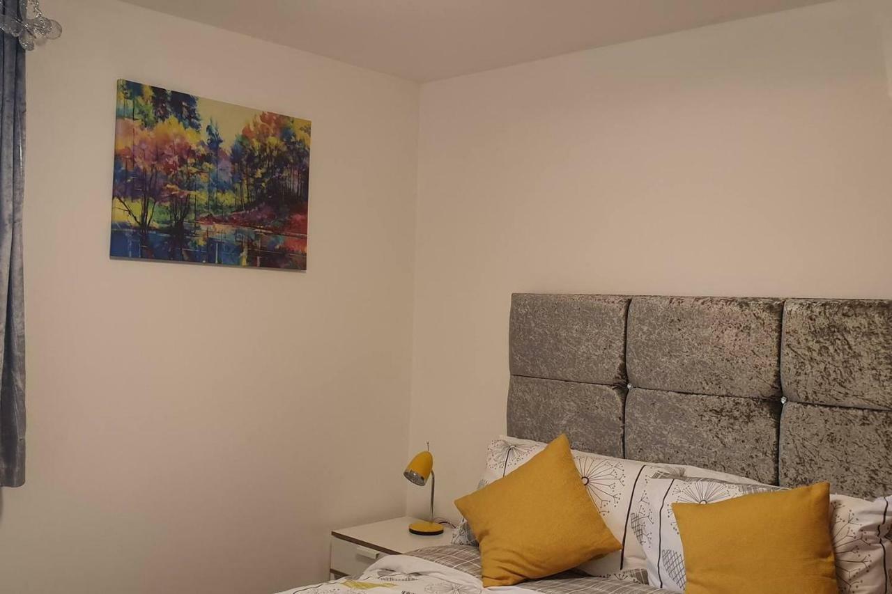 The Apartment, Near Outlander Location Apartment