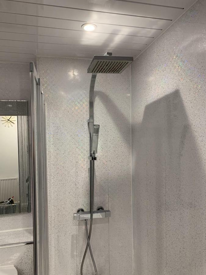 The Apartment, Near Outlander Location * Kirkcaldy