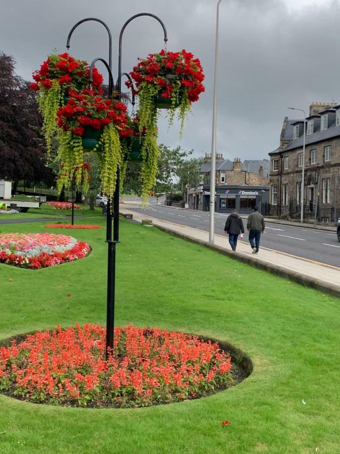 The Apartment, Near Outlander Location